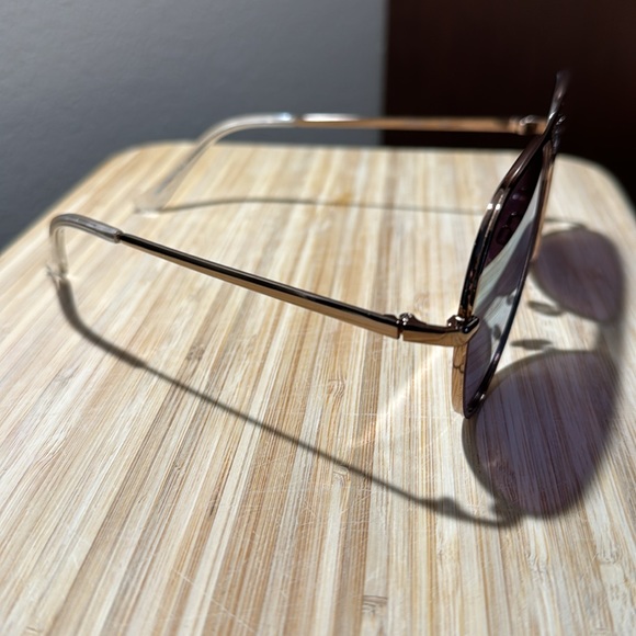 Quay Iconic sunglasses